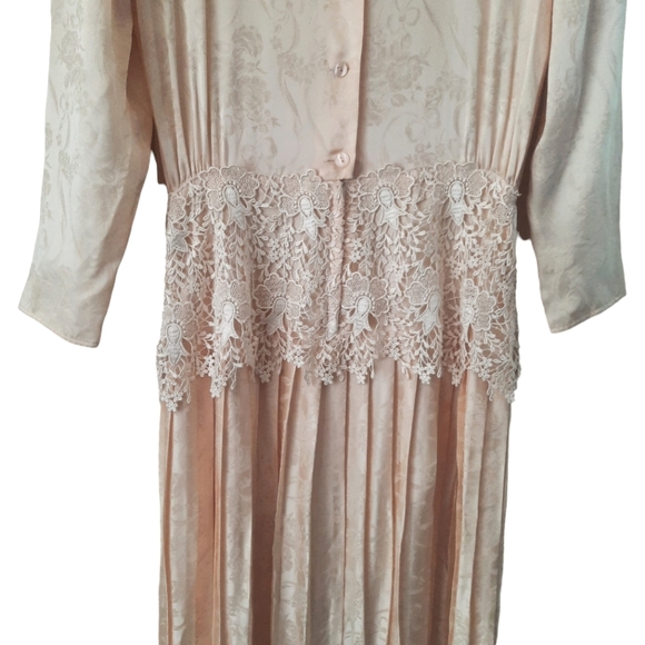 JESSICA MCCLINTOCK Lace Trimmed Silk Jacquard Pleated Maxi Dress Sz 10 Cream - Picture 9 of 13